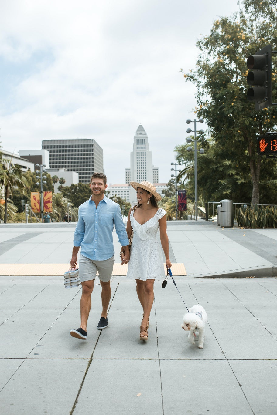 How To Master Dog Walks Without A Leash Even If Cafes Are Near